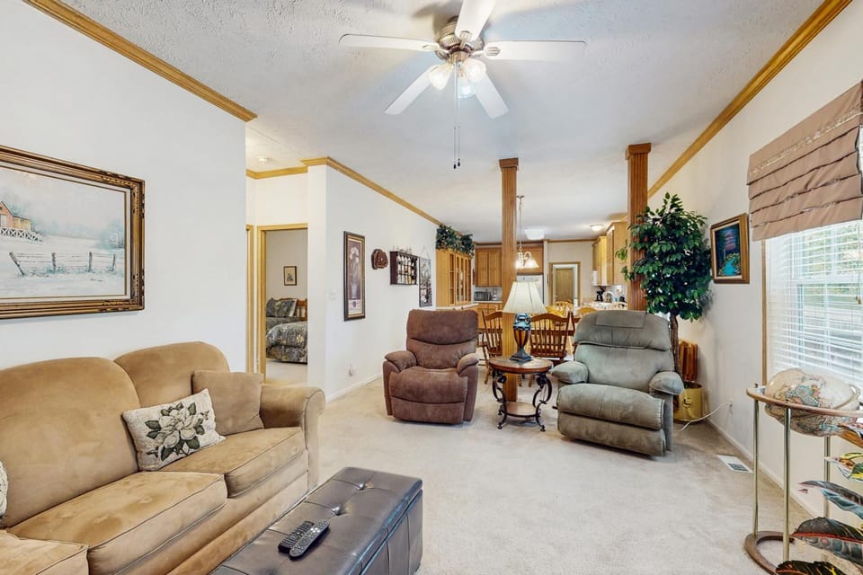 Paradise on Pinnacle House in Beech Mountain