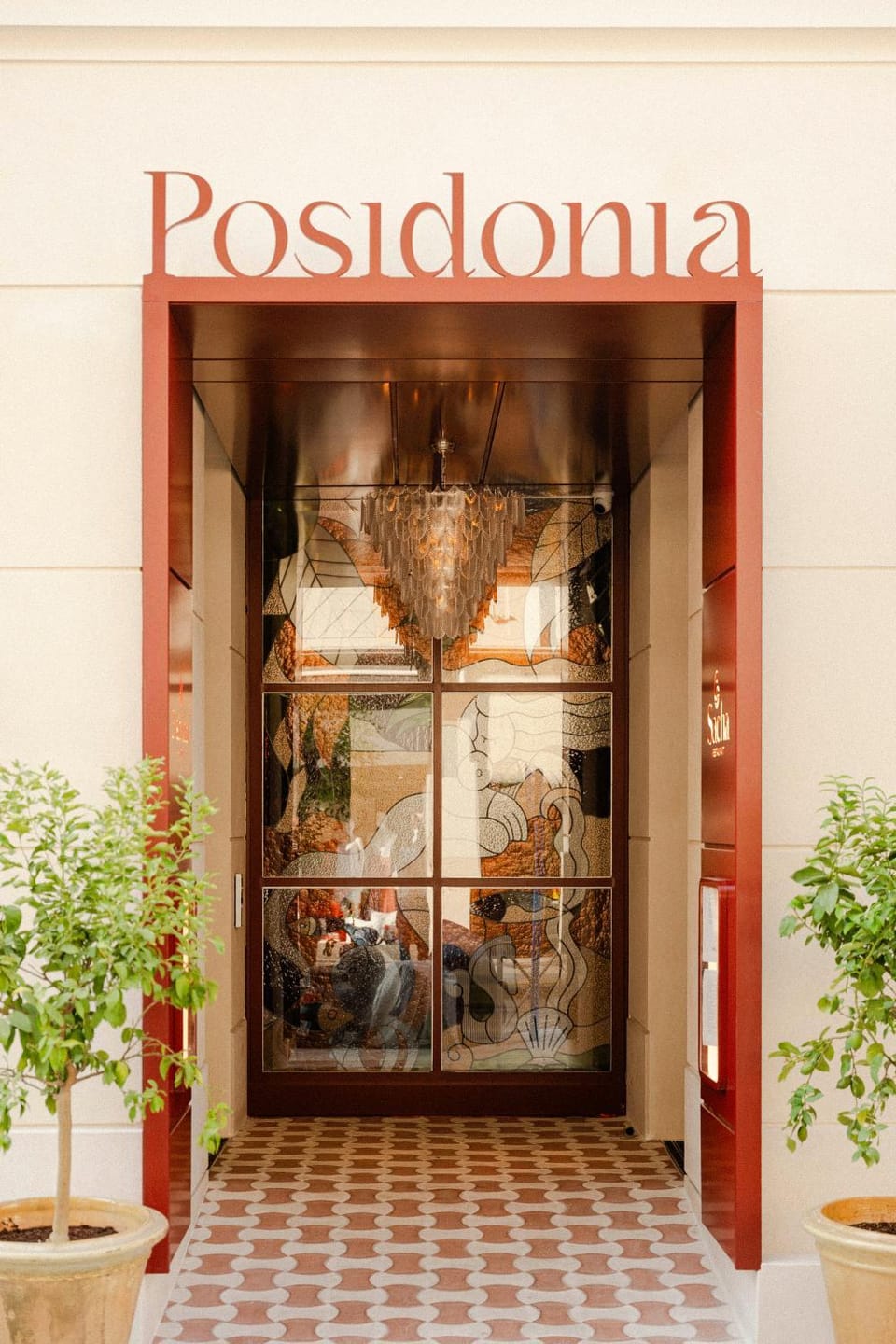 Facade/entrance