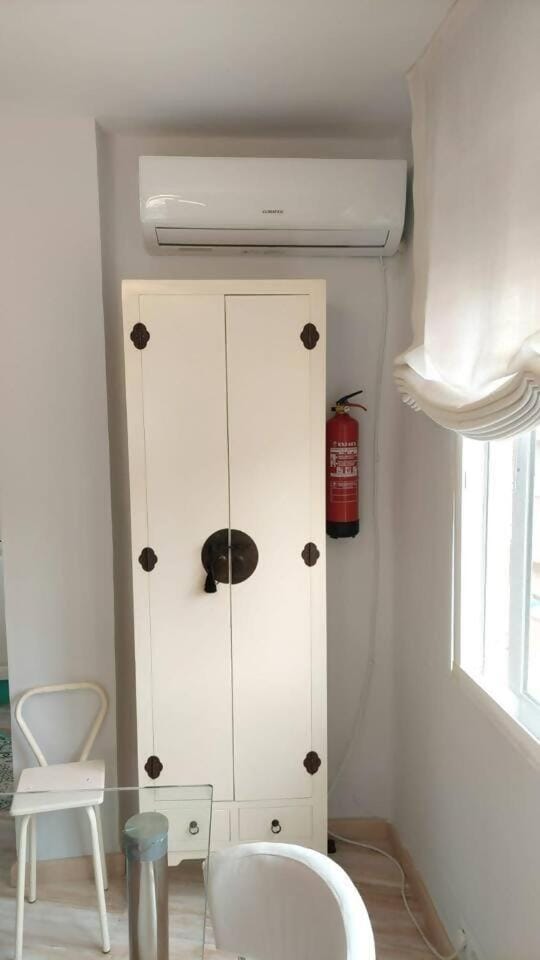 air conditioner