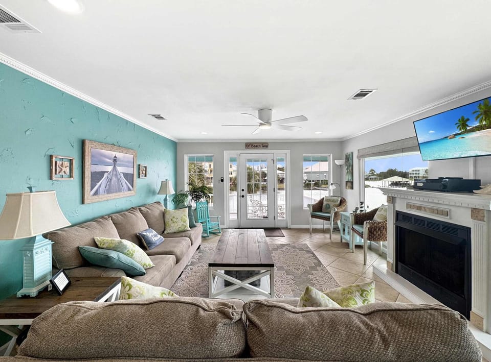 Bonnie Dune - Retreat for 8 House in West Beach