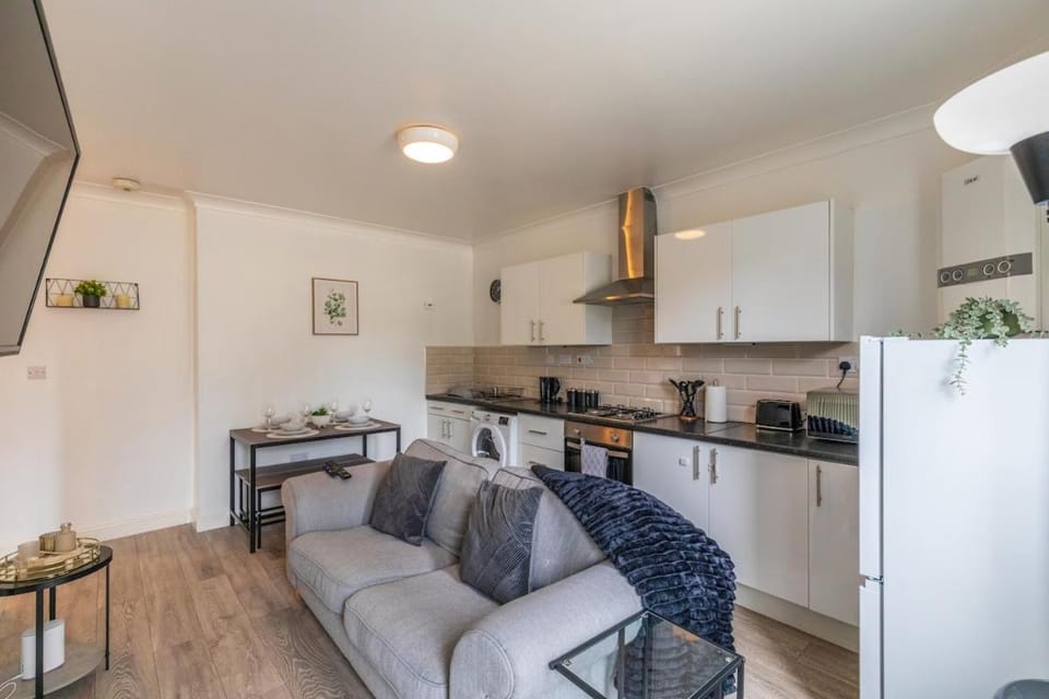 Kitchen or kitchenette, Living room, Dining area
