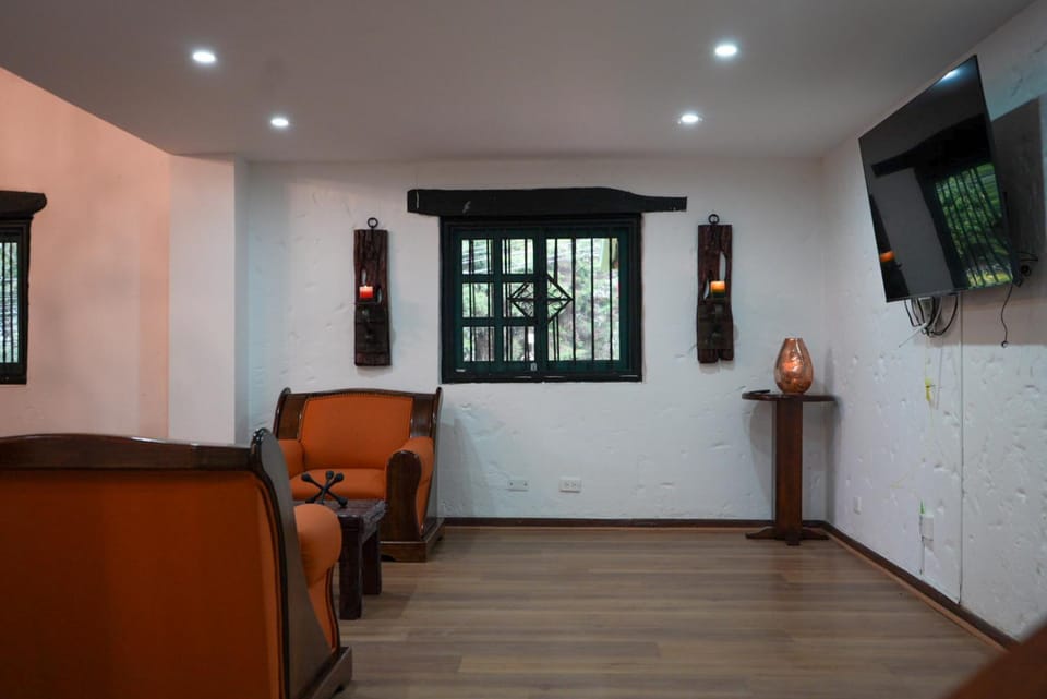 TV and multimedia, Living room, heating