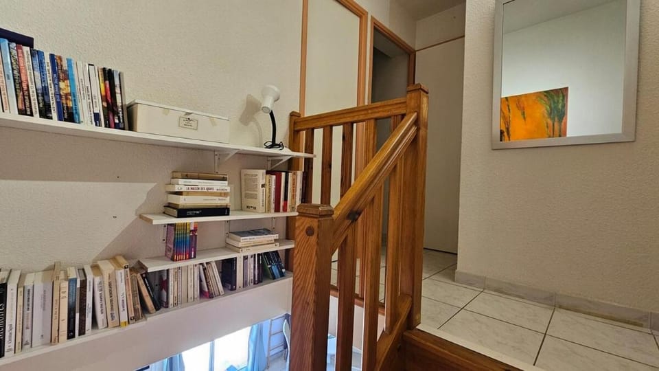 Seaside House for Four with Air Conditioning and Parking Apartment in Occitanie