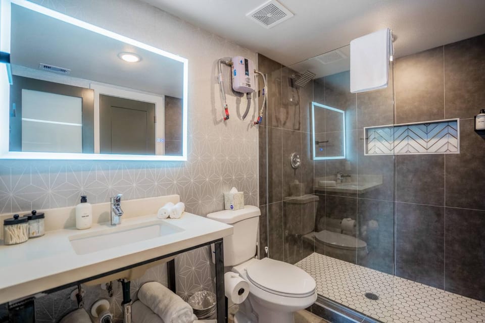 Shower, Bathroom