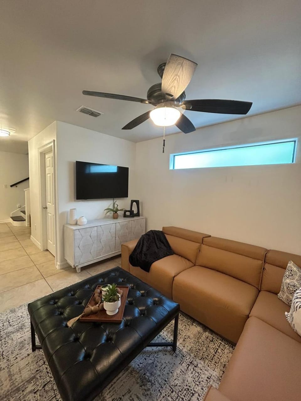 Fully Furnished 2 bedroom Apartment in Brownsville