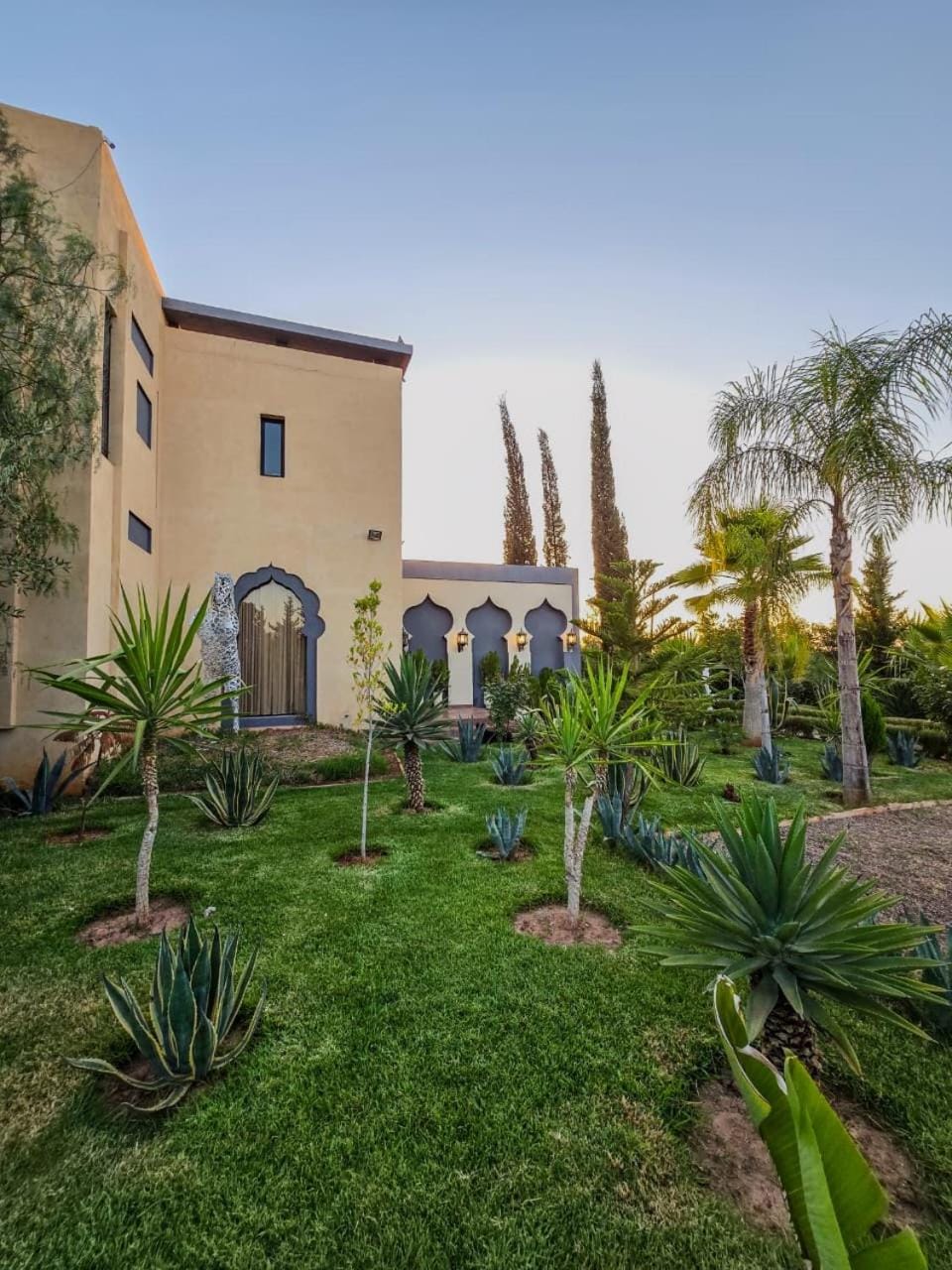 Property building, Natural landscape