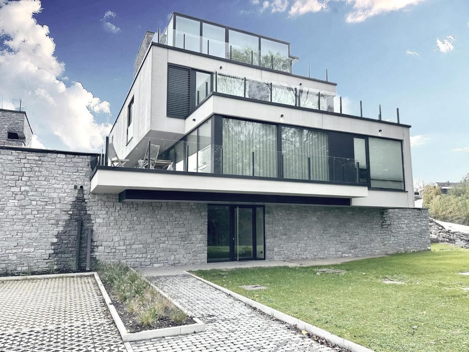 Property building, Summer