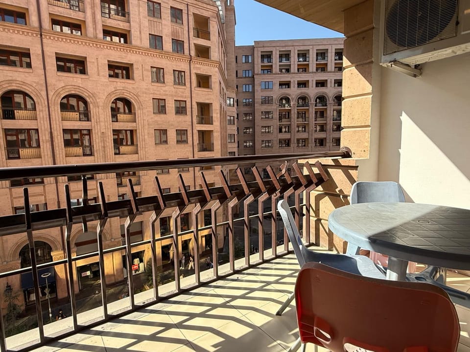 CITY CENTER- Luxury Northern Avenue, Spacious 2 Bedroom & 2 Bathroom Apartment, Open Balcony with an Amazing View Apartment in Yerevan