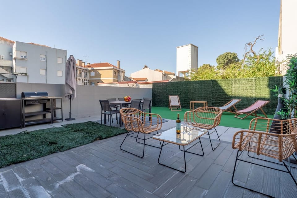 Patio, Balcony/Terrace, sunbed