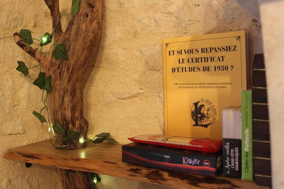 Studio cosy & ses troglos "Chez Evariste" House in Nouvelle-Aquitaine