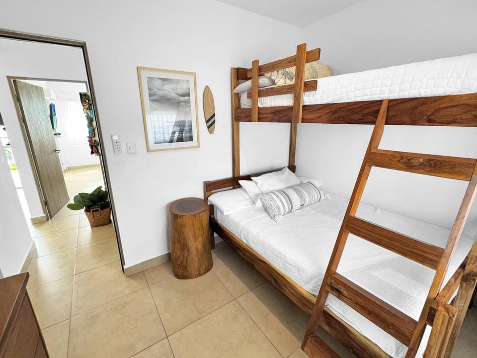 bunk bed