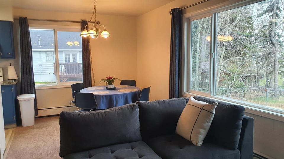 Jewel Lake Apartment Apartment in Anchorage