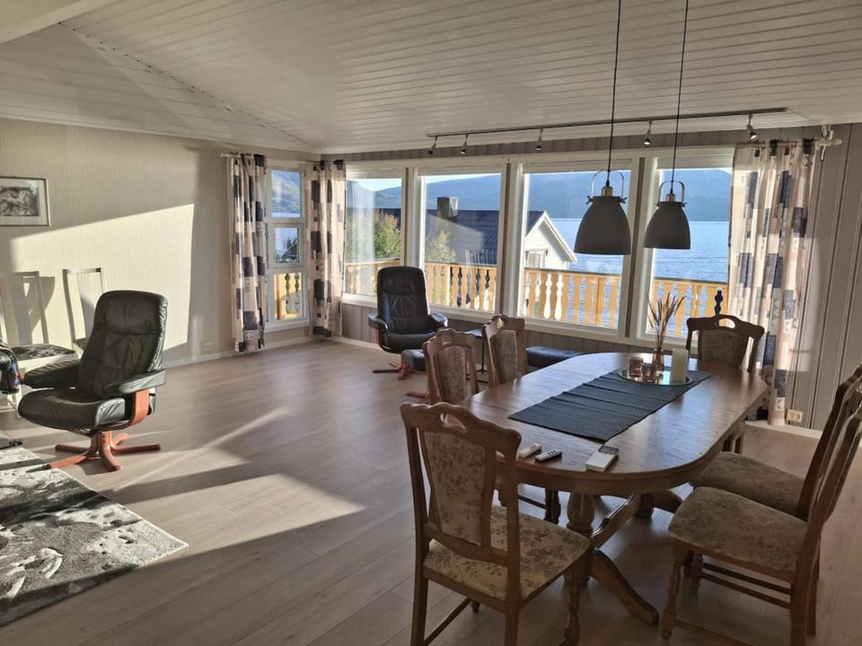 Balcony/Terrace, Living room, Seating area