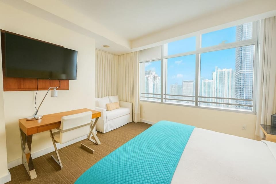 Incredible Views - Brickell Apartment in Brickell