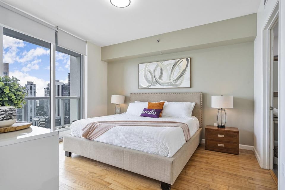 Luxury Waterfront 3Bed Icon Brickell W Hotel Apartment in Brickell