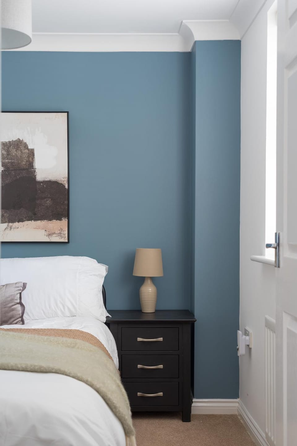 Bed, Photo of the whole room, Bedroom