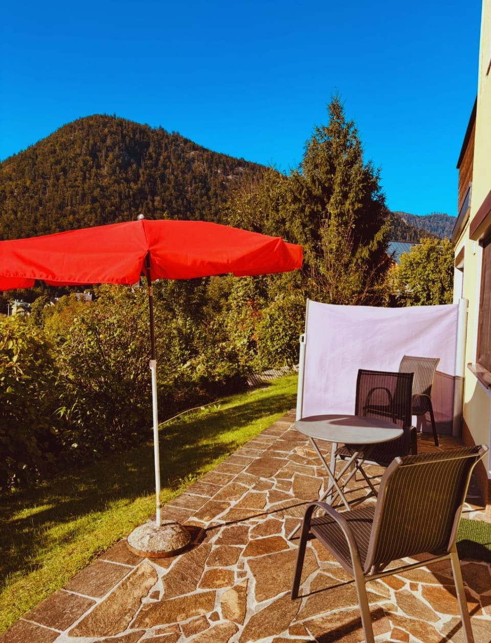 Balcony/Terrace, Mountain view