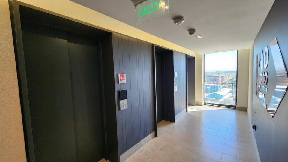Departamento Estudio, ubicación inmejorable, con estacionamiento Apartment in Los Ángeles