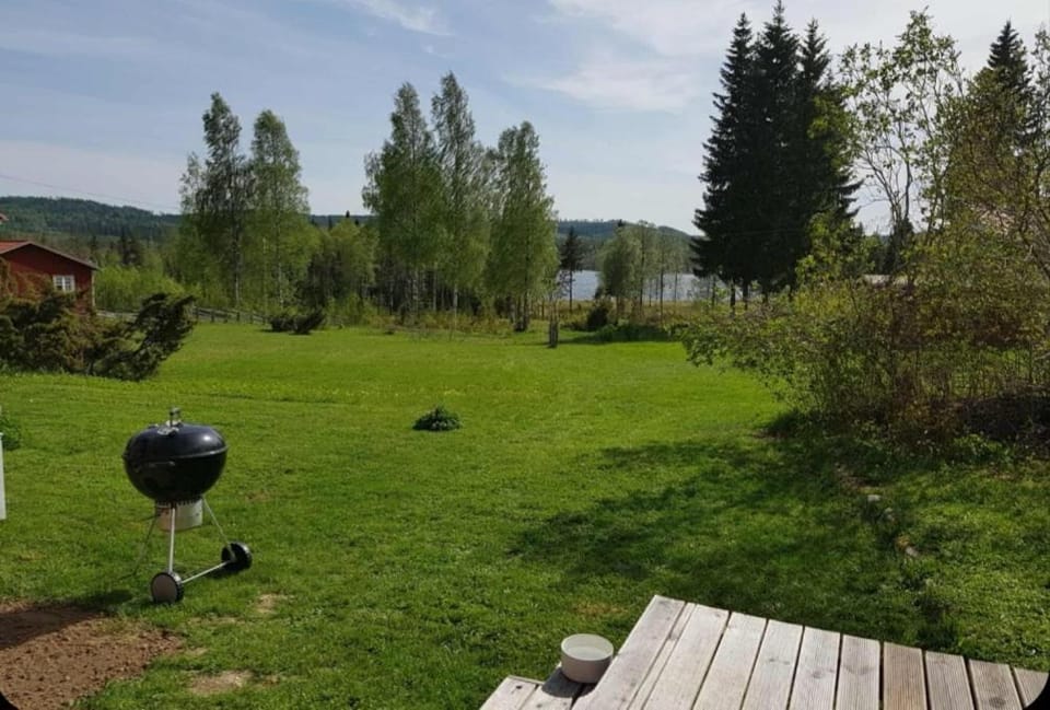Mysig Fin stor stuga för 8 personer både på sommar och vinter! House in Sweden