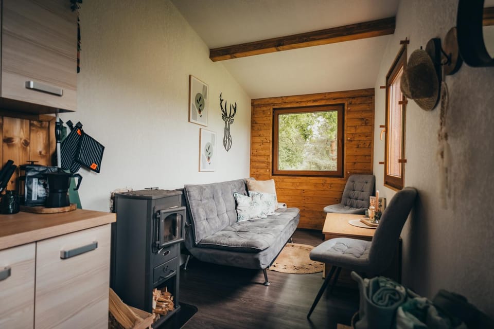 Kitchen or kitchenette, Living room, Seating area