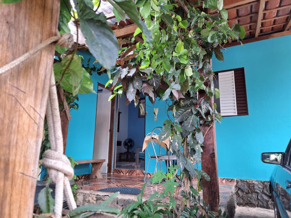 Casa entre a praia do Curral e cachoeira House in State of São Paulo