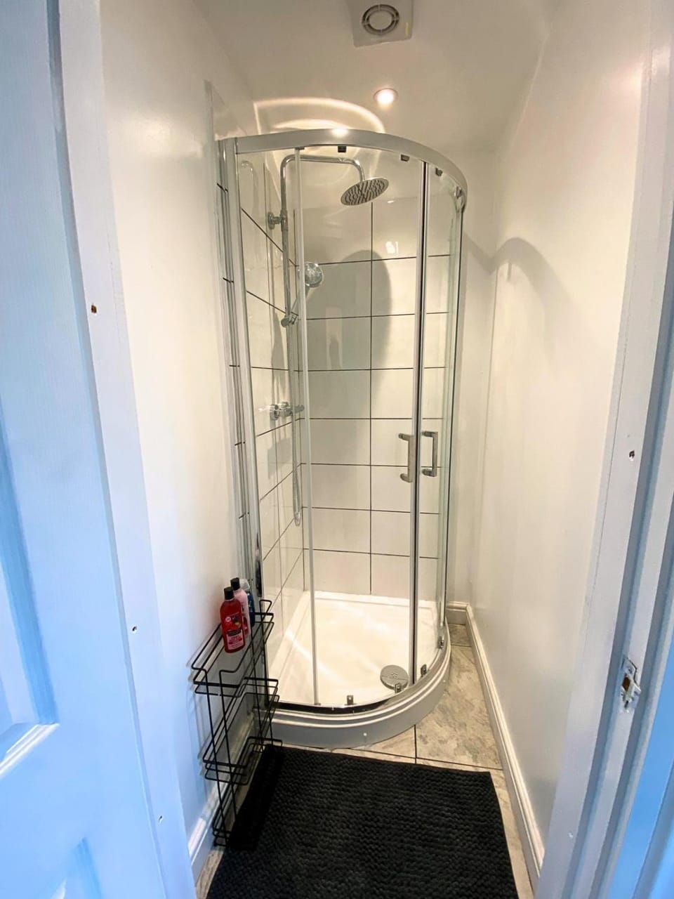 Thornton Road Lodge -Room 2 Vacation rental in Bradford