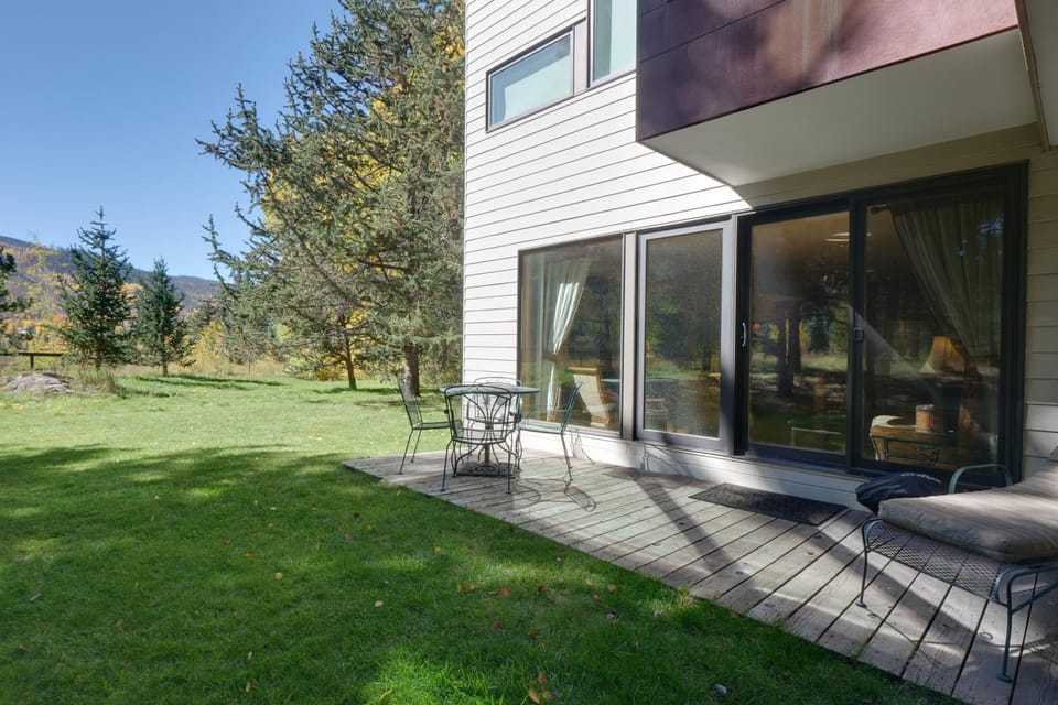 1 Mi to Vail Ski Resort: Condo w/ Resort Perks! House in Vail