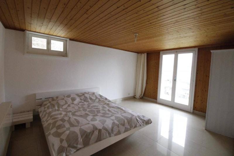 Room near the station Bolligen Apartment in Canton of Bern (Region)