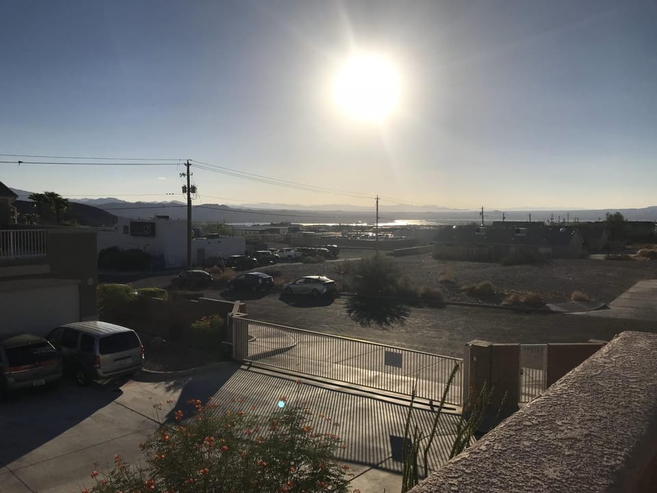 Spectacular Kearsage Townhome House in Lake Havasu City