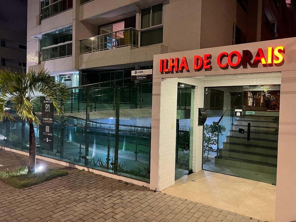 Property building, Facade/entrance