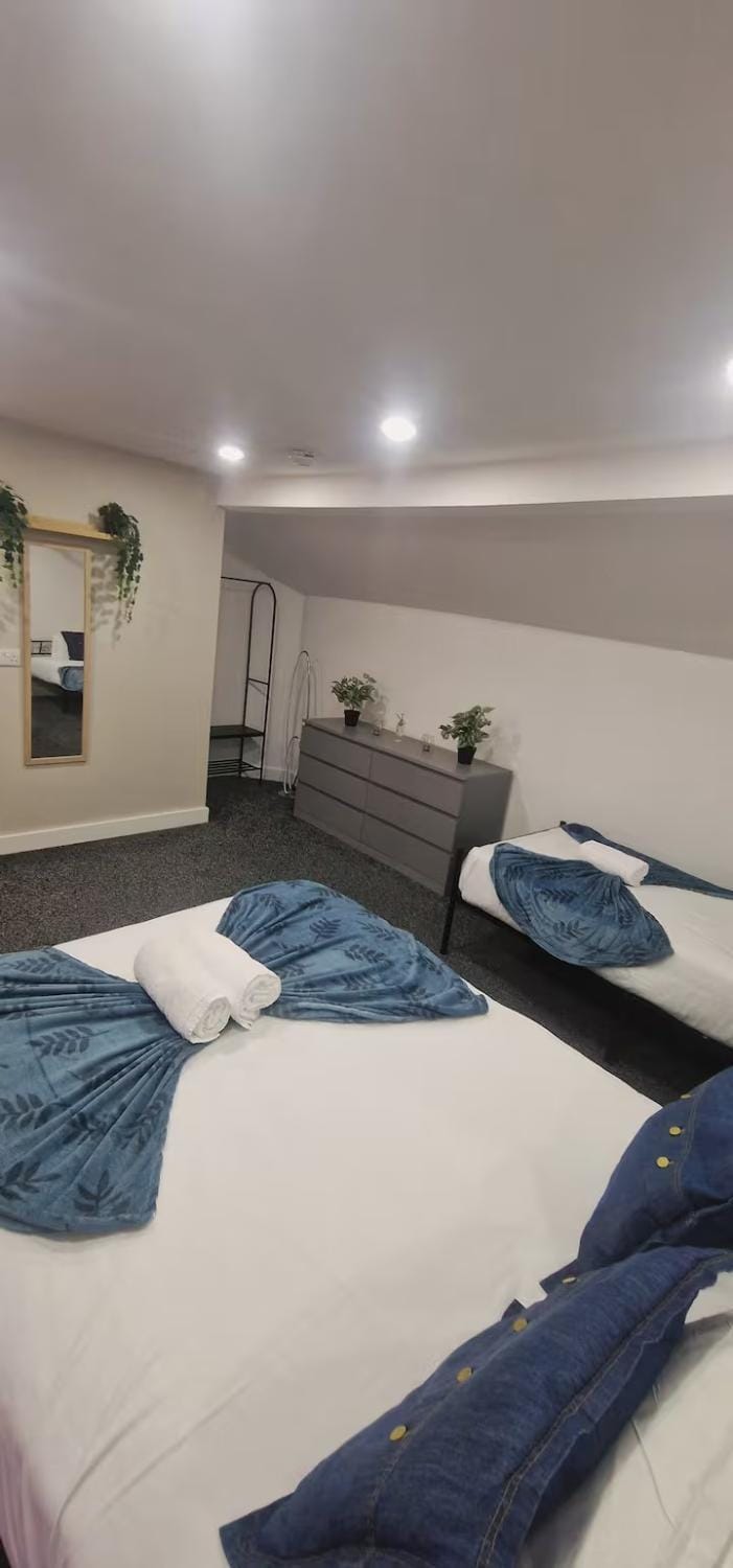 Private Mini House, 5 min to City, Hotel linen Apartment in Cardiff