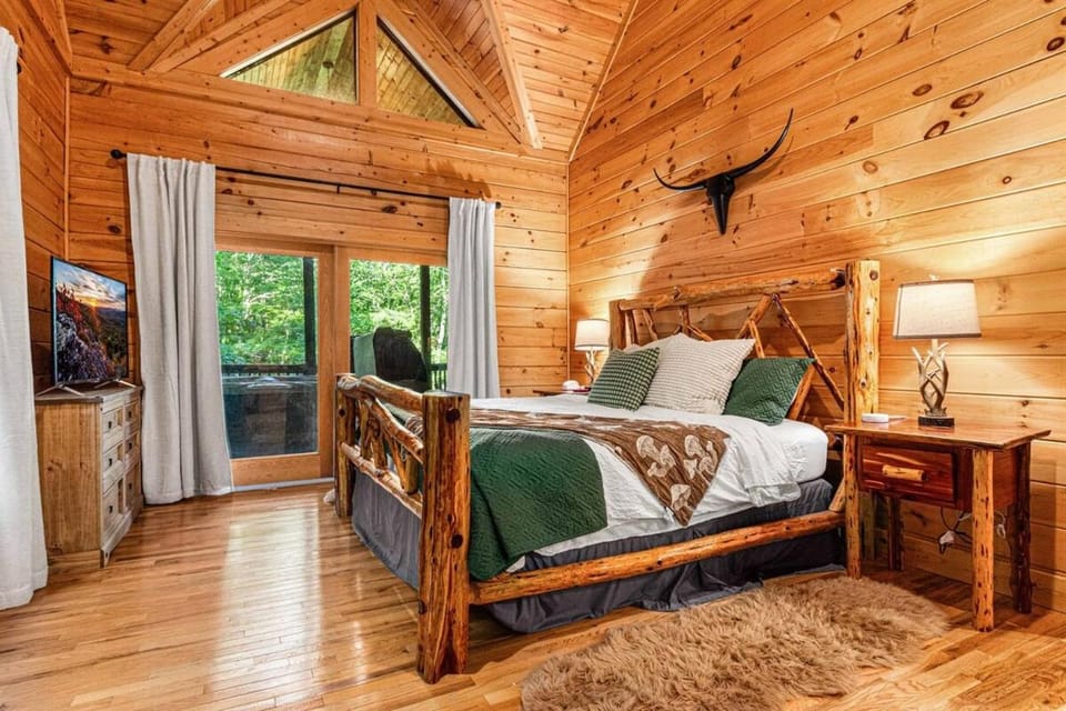 Bed, Bedroom