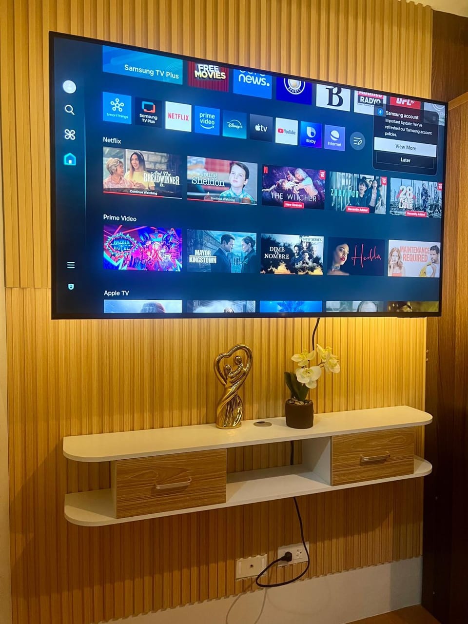 Communal lounge/ TV room, TV and multimedia, Evening entertainment