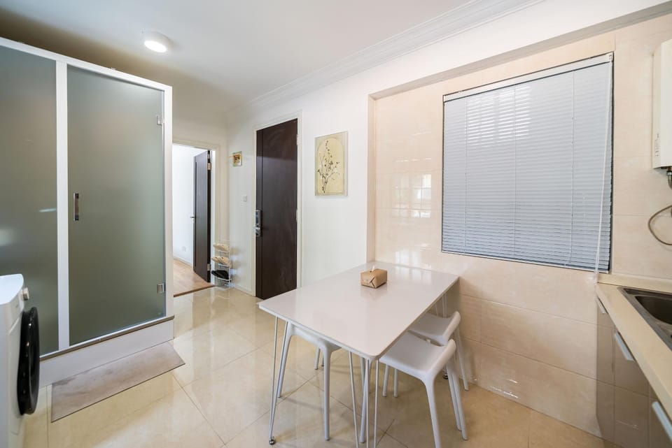 BieYuan - Bright Fresh Two-Bed with Large Windows Apartment in Shanghai