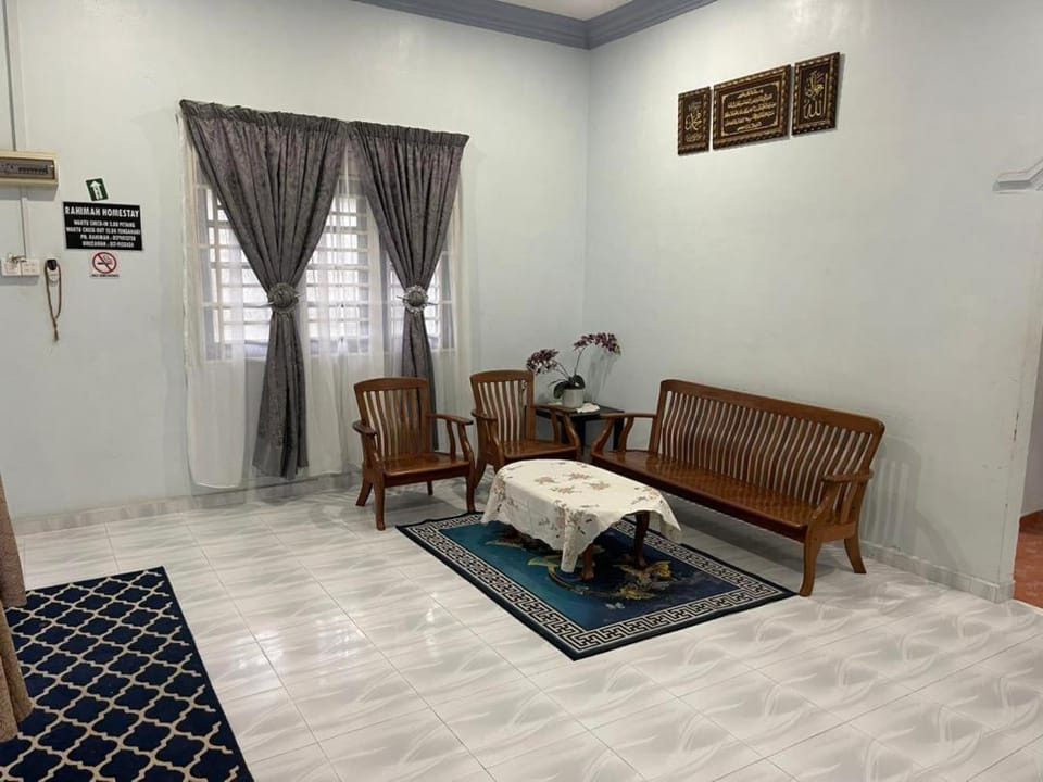 Rahimah Homestay 1 Kuala Terengganu House in Terengganu, Malaysia