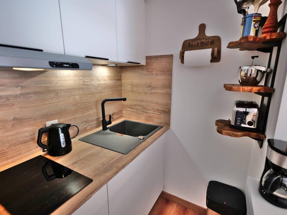 Studio rénové central - 4 pers avec terrasse - Le Grand-Bornand - FR-1-458-259 Apartment in Le Grand-Bornand