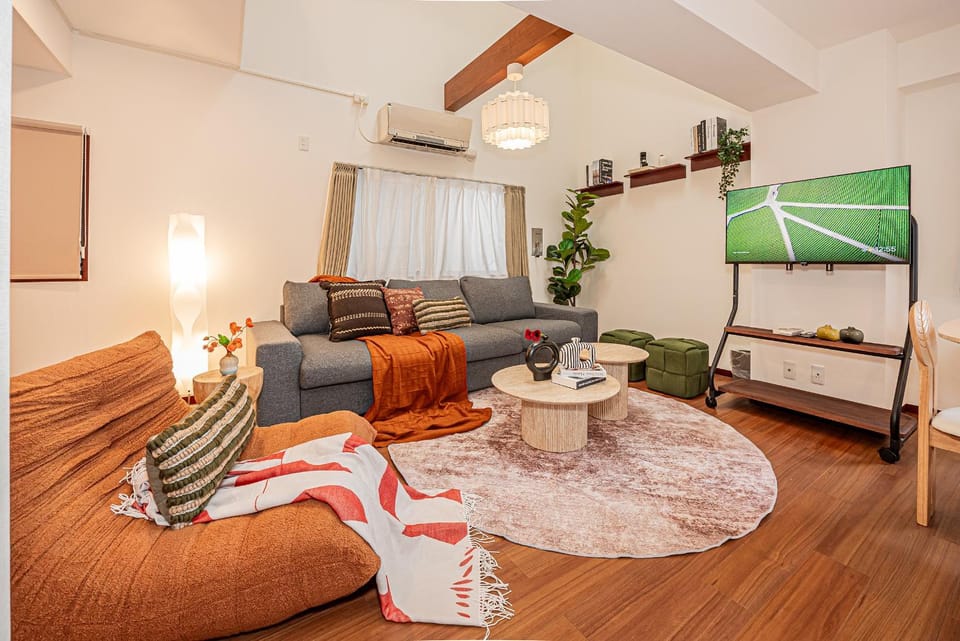 TV and multimedia, Living room, Seating area