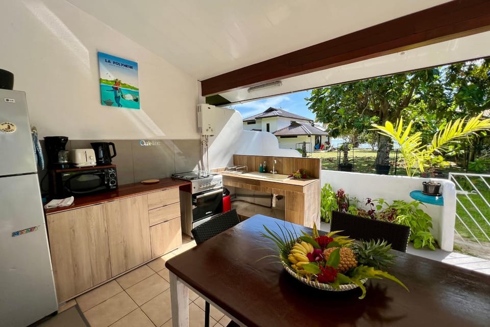 Fare Tokatea - Charming Studio w Beach Access Apartment in Moorea-Maiao