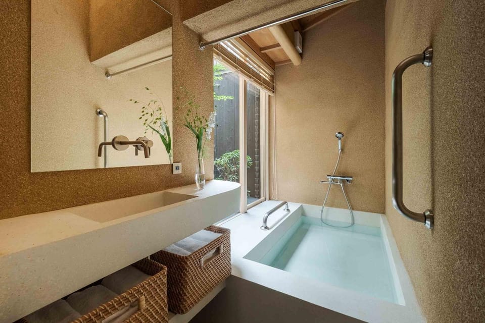 Bathroom, Bath