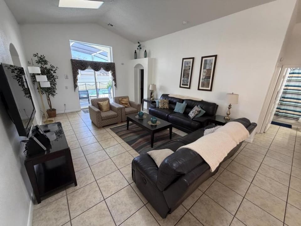 Daisy's Den home House in Four Corners