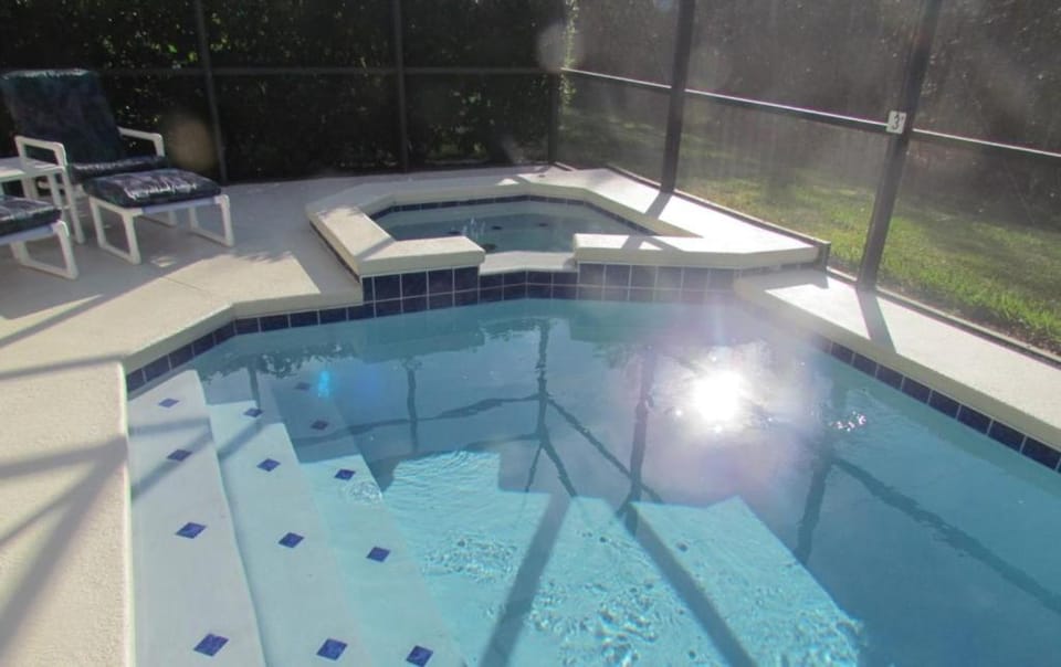 Grand Cumbrian home House in Kissimmee
