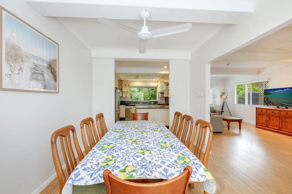 55 See Street Bargara House in Bargara