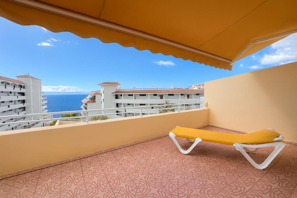 Balcony/Terrace, Sea view, sunbed