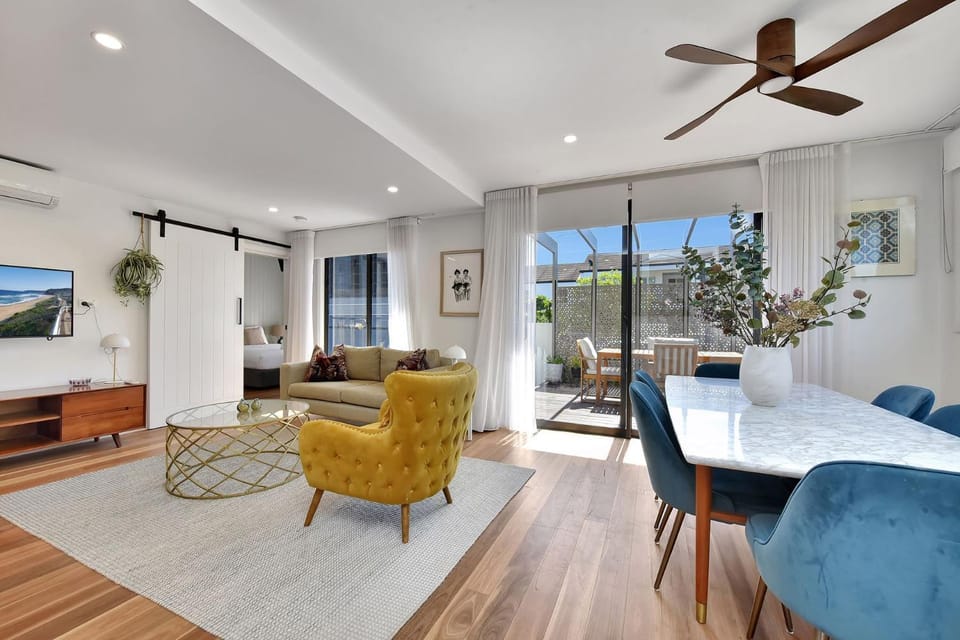 Knock Knock - Where City Meets Chill Apartment in New South Wales
