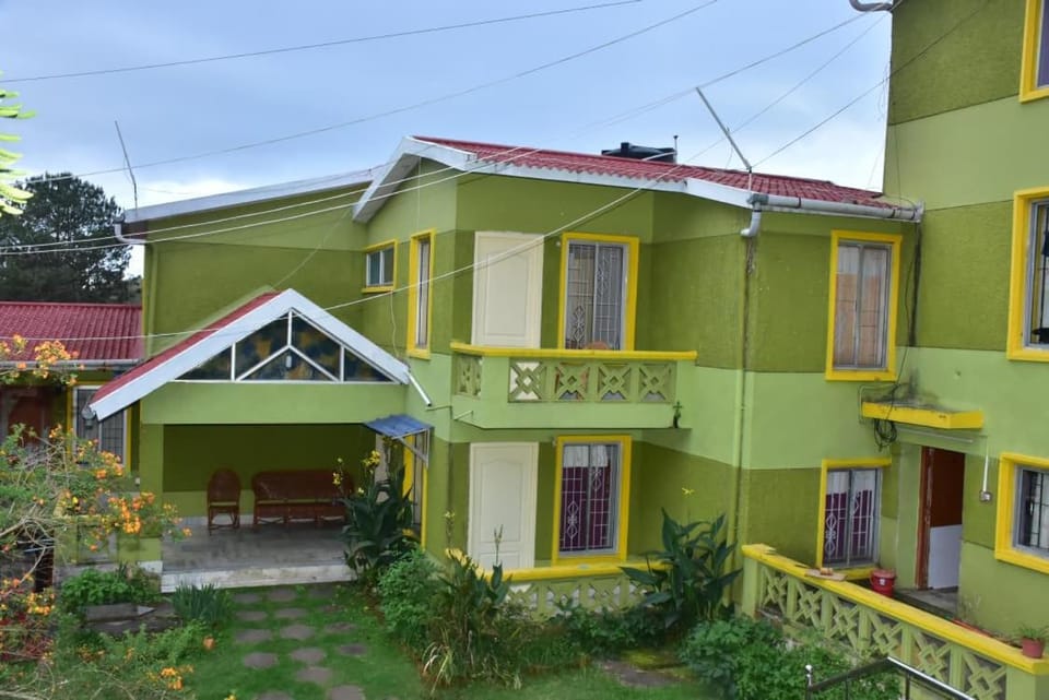 Mookambigai Residency Hotel in Kodaikanal