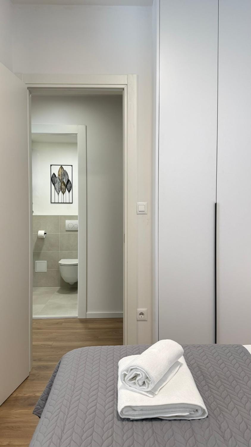 Bed, Bathroom, Bedroom