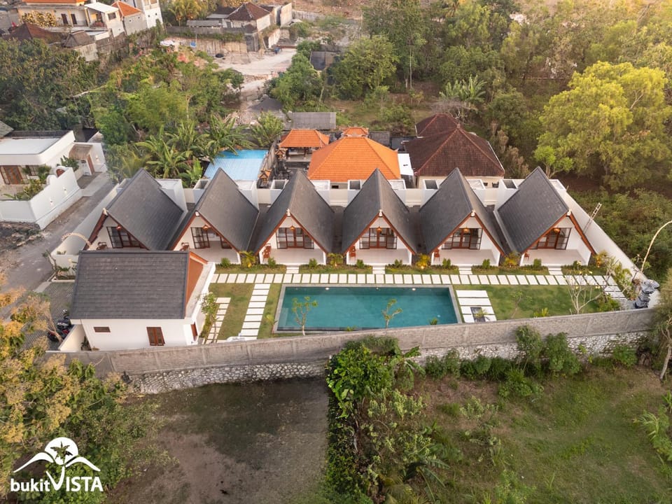 Property building, Neighbourhood, Bird's eye view, Swimming pool