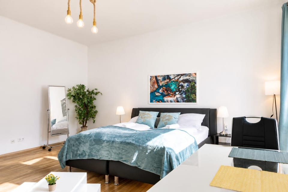 Bed, Bedroom