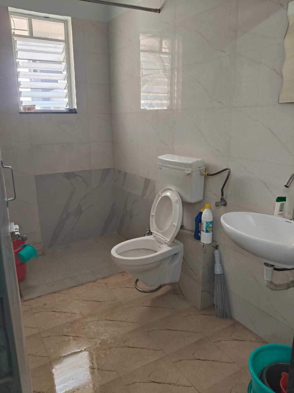 Toilet, Bathroom