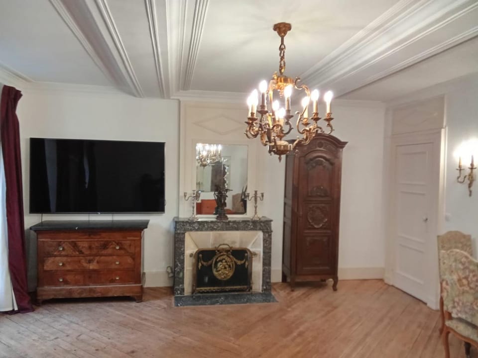 Property building, Living room